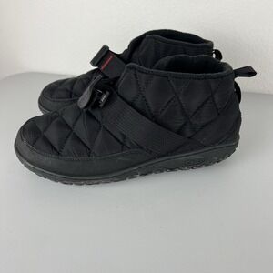 Chaco Women's 9.5 Ramble Puff Black Quilted Booties Slippers Granola Girl